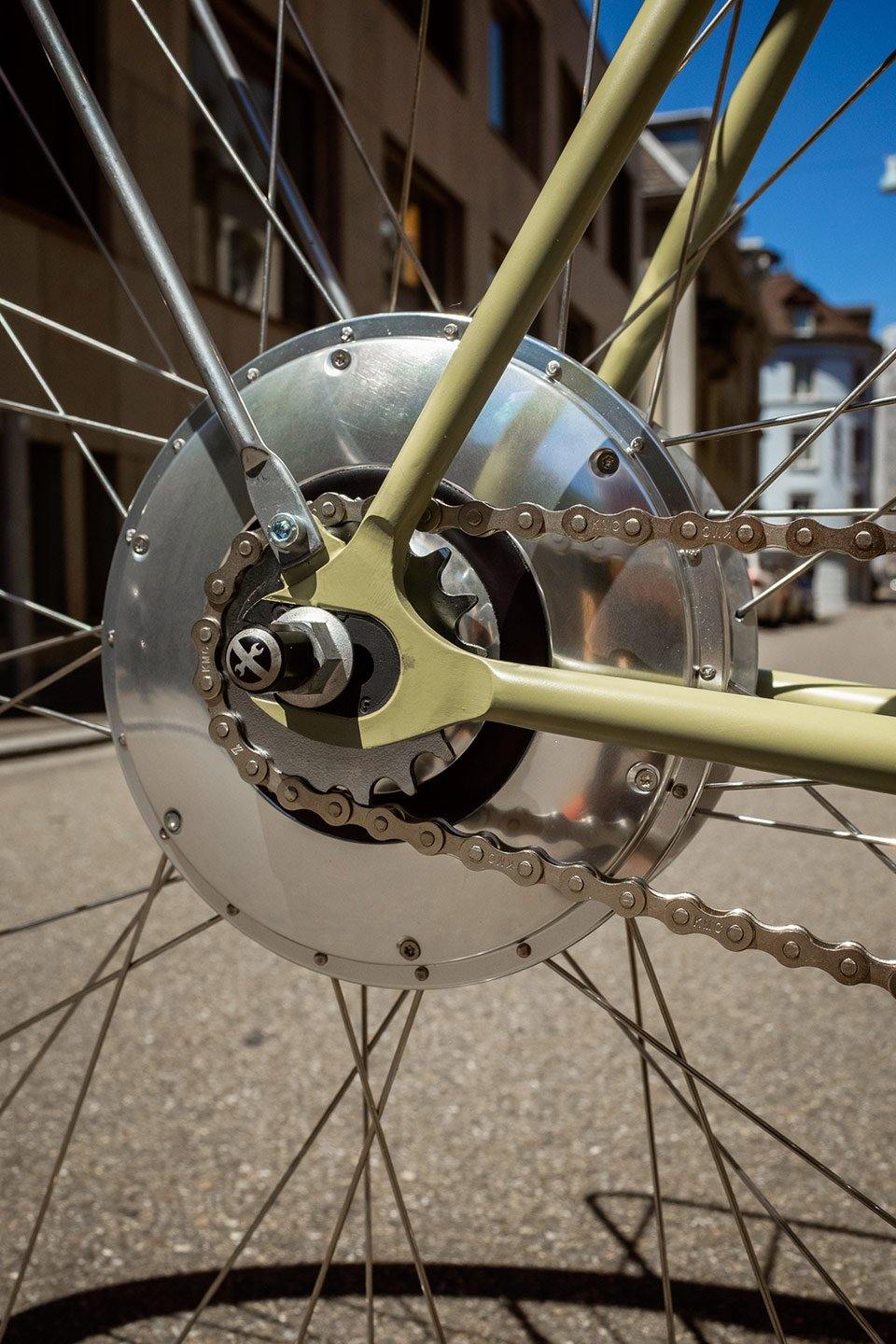 Hybrid wheel - GOrilla . urban cycling